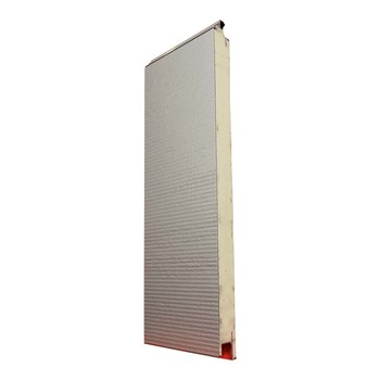 Pannello tipo G625, acciaio, RAL 9006 venature del legno all’esterno/
