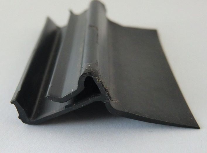[109011011] Condoor side seal. L= 5060mm