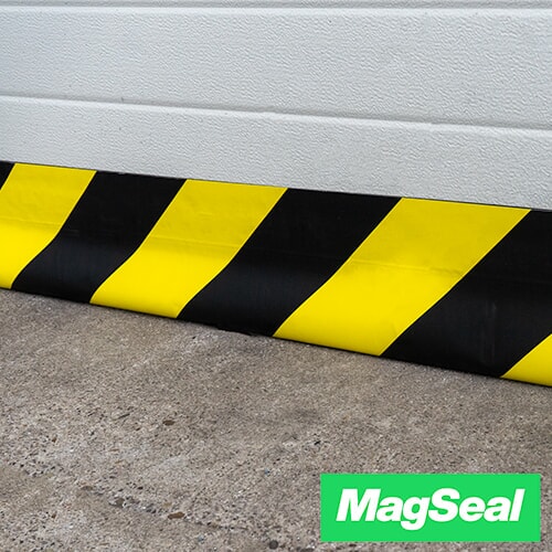 [131007004] DoorMag W=400mm, 9.2m incl. wire mesh Black/yellow