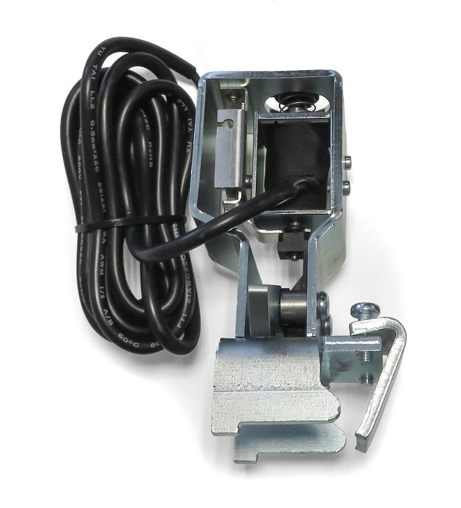 Safety lock device complete with bracket