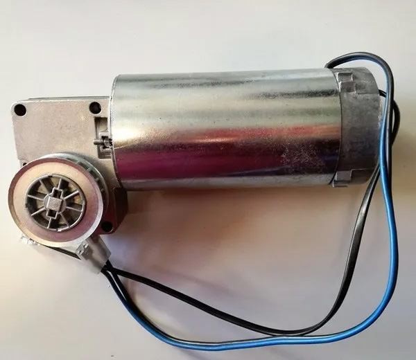 Complete gearmotor with belt pulley