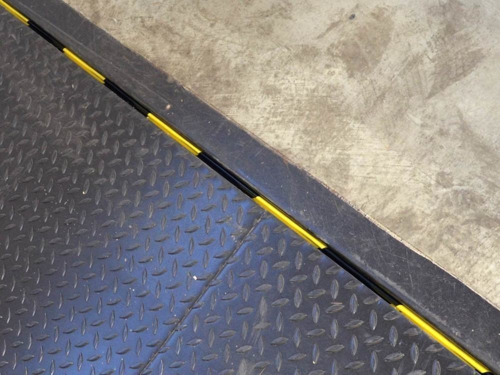 [131001023-a] DockMag 80 hinge side 1m-3m (Gesamte Einheit)